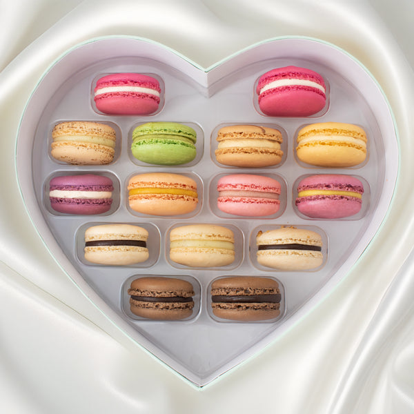 Herz Macaron Geschenkbox - Haus Kollektion (ohne Alkohol)