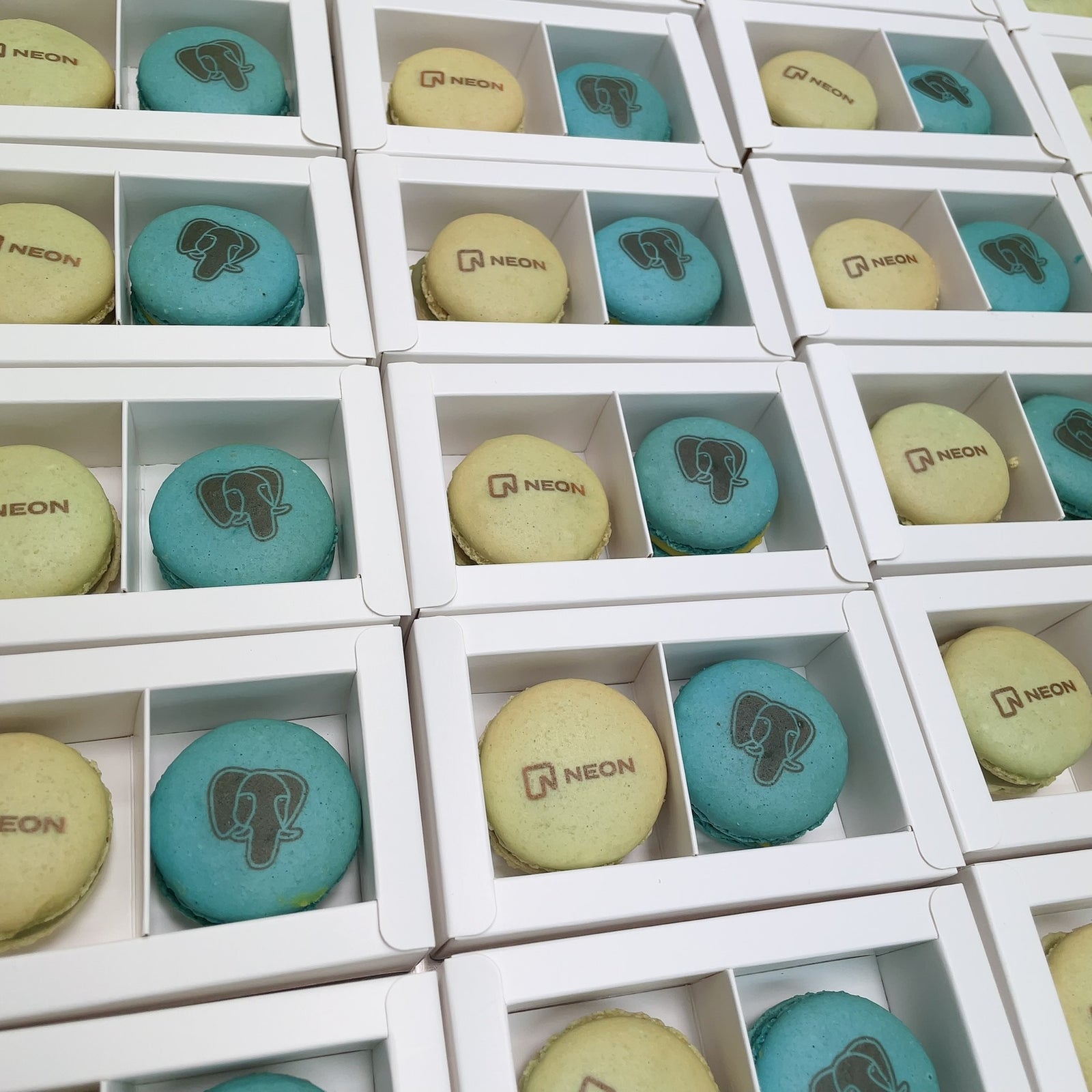 Ein Auftrag mit Sonderfarbe und Firmenlogo