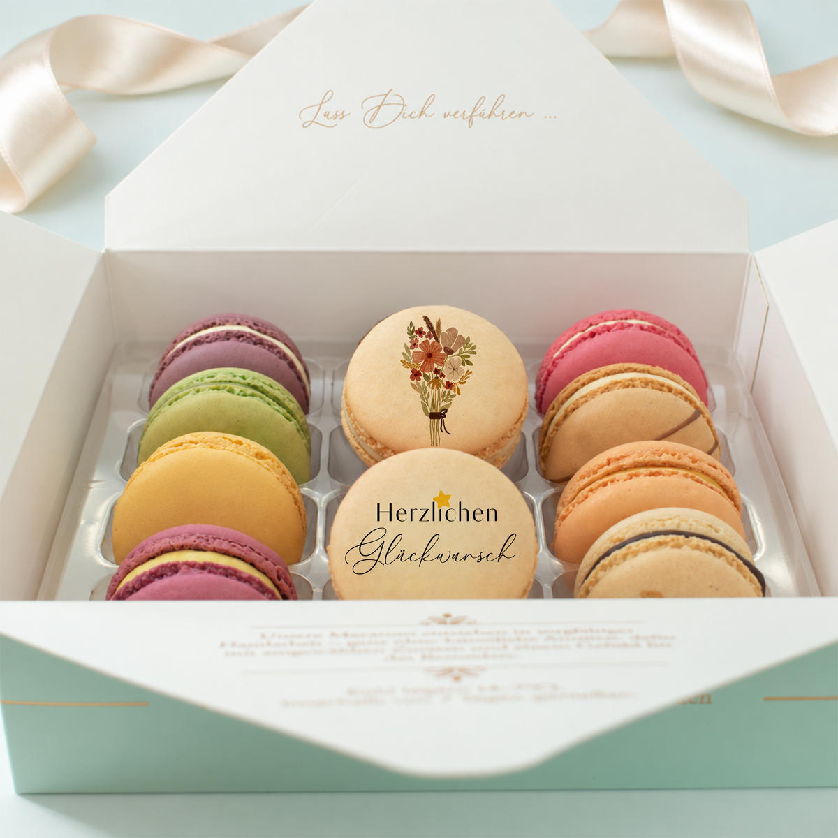 Macaron-Geschenkbox mit Botschaft – 12 Stück