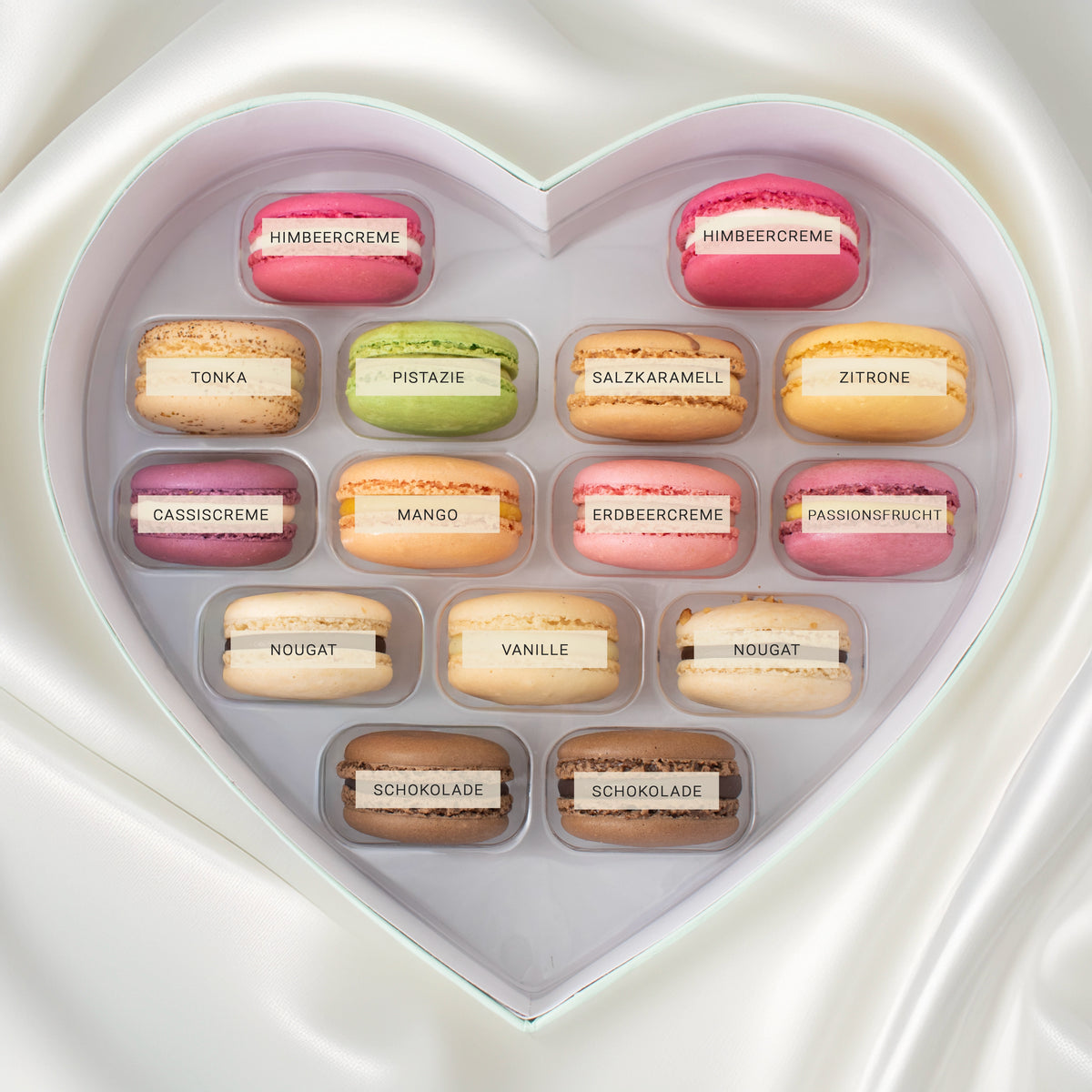 Herz Macaron Geschenkbox - Haus Kollektion (ohne Alkohol)